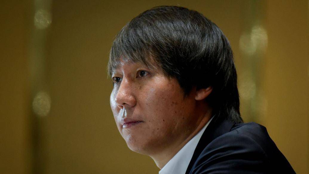 能年玲奈在片中饰演了乡下姑娘小爱，为实现自己的歌手梦想而参加了巡回演出。