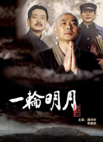 杨幂戴口罩现身机场 被老公刘恺威搭肩频秀恩爱 2014-02-21 2月20日，杨幂、刘恺威现身上海机场。